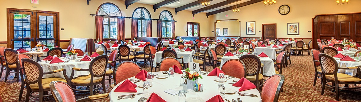 Dining room at Covenant Living of Mount Miguel